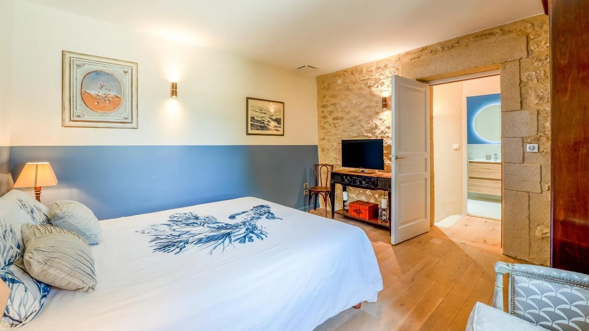Pensjonat Maison D'Hote - La Colline Solérieux